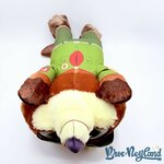 Peluche-Nick-Wilde-XXL-Zootopie-2-Disney-SEGA-Japon-vert-dort-couché-65-cm (5)