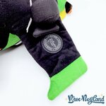 Peluche-Ripslinger-Planes-Disney-Store-avion-vert-noir-écusson-30-cm (5)