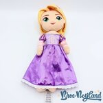 Poupée-chiffon-Raiponce-Disney-Store-2022-peluche-princesse-robe-violette-38-cm (2)
