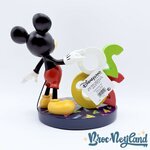 Figurine-Mickey-Mouse-2020-Disneyland-Paris-Disney-résine-année-18-cm (1)
