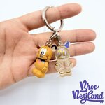 Porte-clés-Vinylmation-Jr-Mickey-Mouse-Pluto-20ème-anniversaire-Disneyland-Paris-20-ans-Disney-figurine-détachable (3)