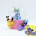 Boule-à-neige-Mickey-et-ses-amis-Play-in-the-Park-Walt-Disney-World-Disney-Store-2024-snow-globe (3)