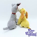 Peluche-La-Belle-et-le-Clochard-Bisous-Disneyland-Paris-Disney-chiens-couple-aimant-25-cm (2)