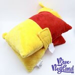 Coussin-Winnie-ourson-Disney-Parks-Disneyland-Paris-peluche-oreiller-pliable-jaune (1)