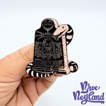 Pin-Jack-Tombe-Love-Opening-Edition-disneyland-Paris-2023-Tombstone-Nightmare-Before-Christmas-Valentine-154141 (2)