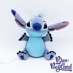 Peluche-Stitch-classique-mini-Disney-Store-2017-Lilo-et-Stitch-monstre-bleu-15-cm (3)