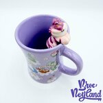 Tasse-Alice-au-Pays-des-Merveilles-Disney-Zrike-Brands-mug-violet-Chat-Cheshire-anse-relief-3D (1)
