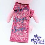 Peluche-Porcinet-Disney-Wisdom-Series-4-of-12-Édition-limitée-Disney-Store-2019-Winnie-ourson-cochon-rose-44-cm (2)