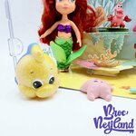 Ensemble-de-jeu-Coffret-Mini-Poupée-Ariel-La-Petite-Sirène-Animators-Collection-Disney-Store-Pop-Up-Environnement-valise (5)