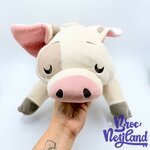 Peluche-Pua-Cuddleez-Disney-Store-2019-Vaiana-cochon-blanc-dort-couché (6)