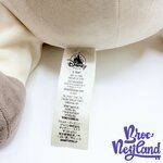 Peluche-Pua-Cuddleez-Disney-Store-2019-Vaiana-cochon-blanc-dort-couché (7)
