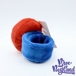 Peluche-Bracelet-Captain-America-Marvel-Disneyland-Paris-2018-Disney-Avengers-à-enrouler-poignet-clap (3)