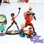Figurines-pixar-Mega-Playset-Disney-Store-2024-Ensemble-de-jeu-géant (5)
