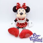 Peluche-Minnie-Mouse-Disney-Store-rouge-pull-écusson-36-cm (4)