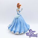 Tirelire-Cendrillon-Disneyland-Paris-Disney-plastique-princesse-bleu (1)