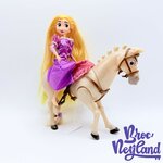 Poupée-Raiponce-et-Maximus-Le-Cheval-Royal-Disney-Hasbro-2016-Tangled-The-Series-20-cm (2)