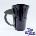 Tasse-pirates-of-the-Carribean-Disney-Parks-2020-mug-attraction-tête-de-mort-noir (4)