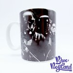 Tasse-Rogue-One-Dark-Vador-Stormtroopers-Star-Wars-mug-noir (1)