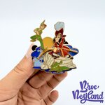 Pin-Peter-Pan-et-Crochet-Opening-Edition-Disneyland-Paris-2004-Peter-Pan-and-Hook-3D-31934 (2)