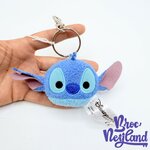 Porte-clés-Stitch-Tsum-Tsum-Disneyland-Paris-2017-Disney-Lilo-et-Stitch-peluche-bleu-5-cm (1)