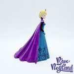 Figurine-Elsa-Couronnement-La-Reine-des-Neiges-Disney-Bullyland-princesse-bleu-violet-11-cm (3)