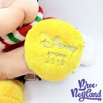Peluche-Mickey-Mouse-Noël-Disney-Store-2010-manteau-rouge-écharpe-45-cm (7)