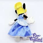 Peluche-Minnie-Cendrillon-Disney-Parks-Disneyland-Paris-princesse-robe-bleu-32-cm (1)