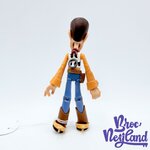Figurine-Woody-articulée-ToyBox-Disney-Store-2019-Toy-Story-cow-boy-12-cm (2)