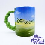 Tasse-Mickey-Mouse-Haricot-Magique-disneyland-Paris-2023-mug-Disney-tailleur-vert (2)