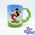 Tasse-Mickey-Mouse-Haricot-Magique-disneyland-Paris-2023-mug-Disney-tailleur-vert (4)
