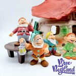 Jouet-Figurines-Chaumière-de-Blanche-Neige-et-les-nains-Disney-Bullyland-vintage (6)
