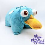 Coussin-perry-Ornithorynque-Disney-Parks-2015-Phinéas-et-Ferb-peluche-oreiller-pliable-canard-bleu (3)