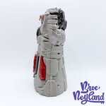 Jouet-Gant-électronique-Infinité-de-Thanos-Marvel-Hasbro-Avengers-Endgame-déguisement (5)