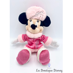 peluche-minnie-mouse-disneyland-hiver-rose-russe-fourrure-5