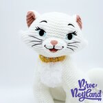 Peluche-Duchesse-Classic-Cozy-Knit-Series-Disney-Parks-Les-Aristochats-chat-blanc-crochet-maille-28-cm (5)