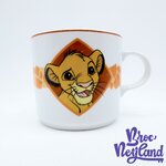 Tasse-Simba-Timon-Pumbaa-Le-Roi-Lion-Disney-mug-Tables-et-Couleurs-porcelaine (3)
