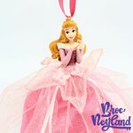Ornement-Noël-Aurore-La-Belle-au-Bois-Dormant-Disney-Parks-Disneyland-Princesse-Robe-boule-suspension (1)
