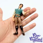 Figurine-Flynn-Rider-Disney-Bullyland-prince-Raiponce-11-cm (2)