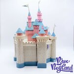 Jouet-Château-des-Princesses-Disneyland-Disney-Sleeping-Beauty-Castle-Playset-sonore-figurines (11)