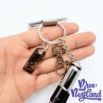 Porte-clés-Sabre-Laser-Yoda-Star-Wars-Disneyland-Paris-Disney-lumineux-vert (2)