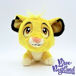 Peluche-Mini-Simba-Naïf-Disneyland-Paris-2020-Disney-Le-Roi-Lion-jaune-13-cm (2)
