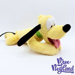 Peluche-Pluto-mini-Disneyland-Paris-2016-Disney-chien-jaune-couché-20-cm (5)