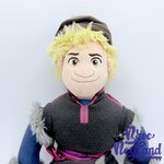 Poupée-chiffon-Kristoff-La-Reine-des-Neiges-Disney-Store-2015-peluche-garçon-53-cm (1)