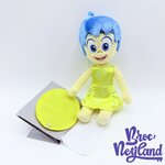 Peluche-épaule-Joie-Disney-Parks-Disneyland-Vice-Versa-émotion-jaune-peluche-aimantée-14-cm (4)