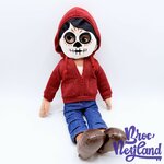 Poupée-chiffon-Miguel-Coco-Disney-Parks-2017-Disneyland-peluche-capuche-squelette-55-cm (3)