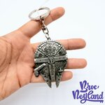 Porte-clés-Millennium-Falcon-Star-Wars-Disneyland-Paris-Disney-métal-vaisseau-gris (5)