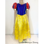 déguisement-blanche-neige-disneyland-paris-disney-robe-princesse-jaune-bleu-pailettes-pomme-8