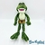 Peluche-Prince-Naveen-Grenouille-Disneyland-Paris-Disney-La-princesse-et-la-Grenouille-vert-42-cm (9)