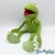 Peluche-Kermit-la-Grenouille-Les-Muppets-Disney-Store-vert-45-cm (1)