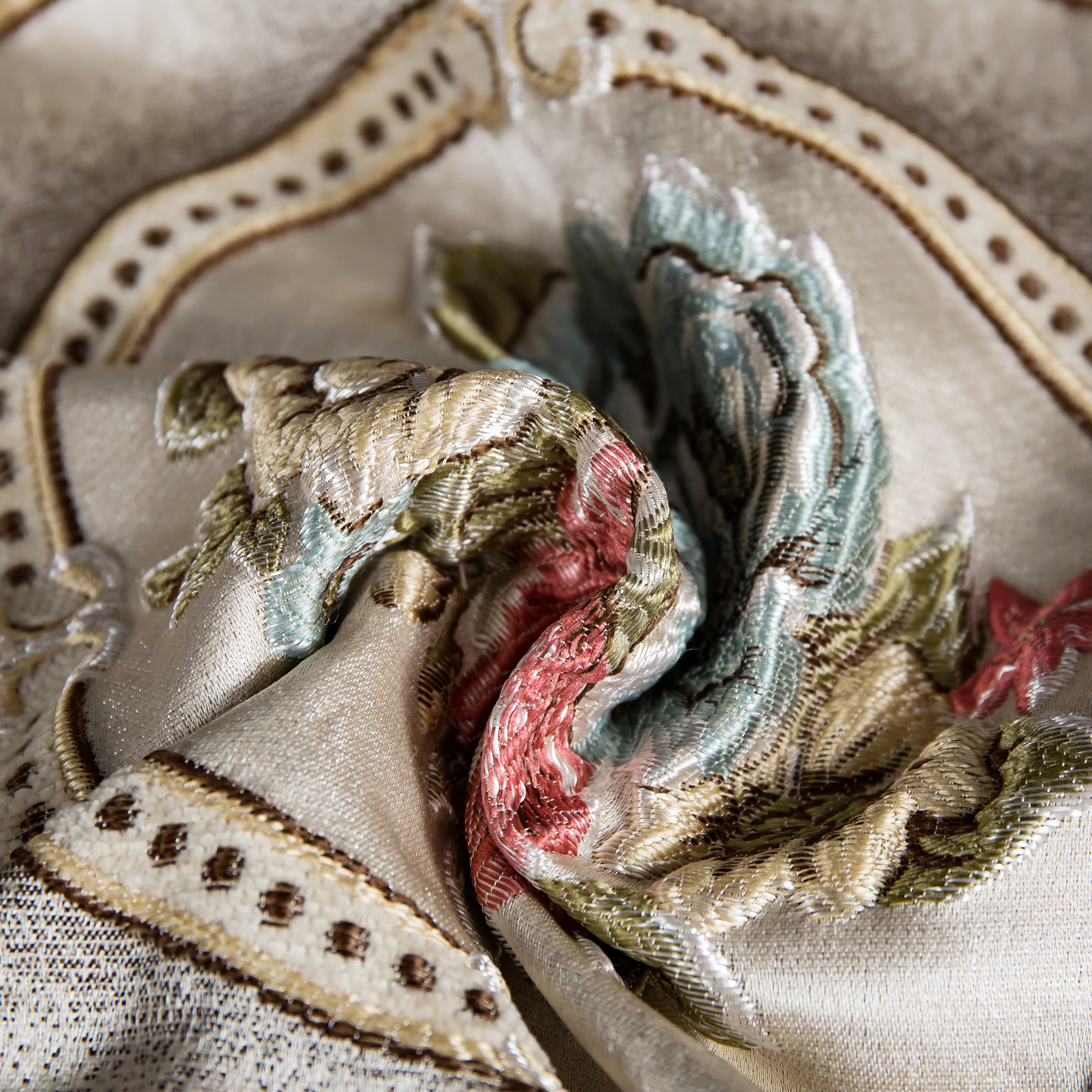 Housse-de-coussin-d-corative-en-tissu-Chenille-taie-d-oreiller-brod-e-Jacquard-pour-lit